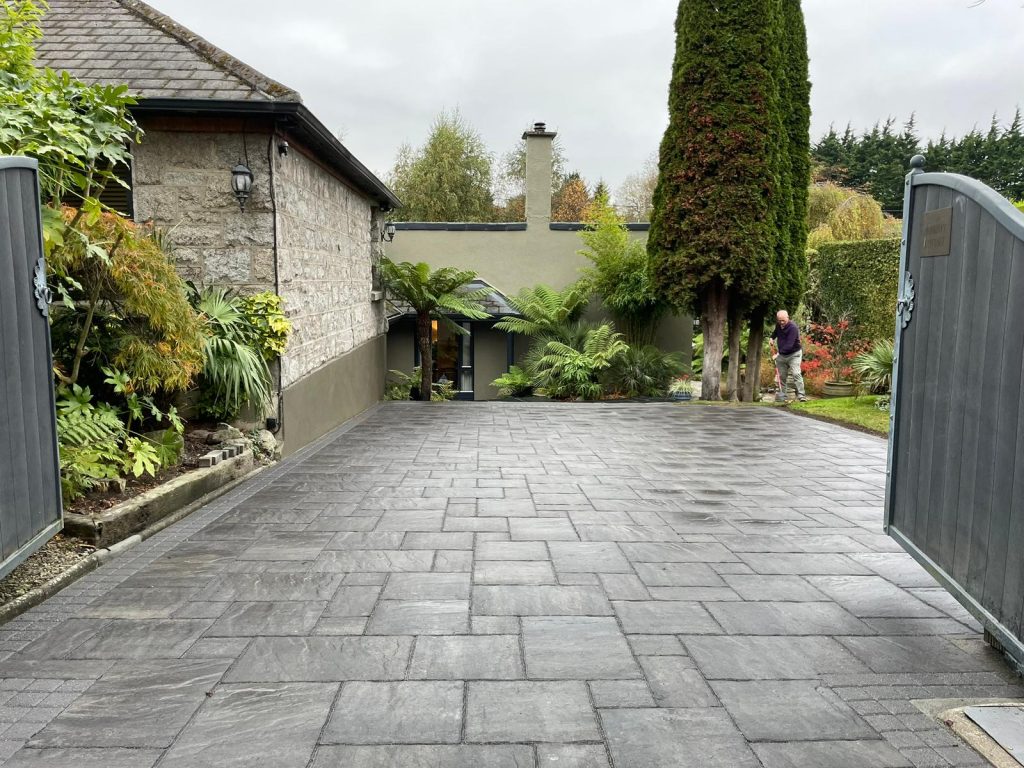 Whitechurch driveway